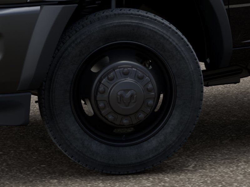 New 2026 RAM 5500 Tradesman AWD/4WD image 8