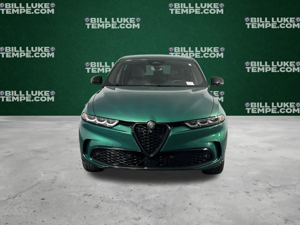 Used 2025 Alfa Romeo Tonale w/ Premium Package image 9