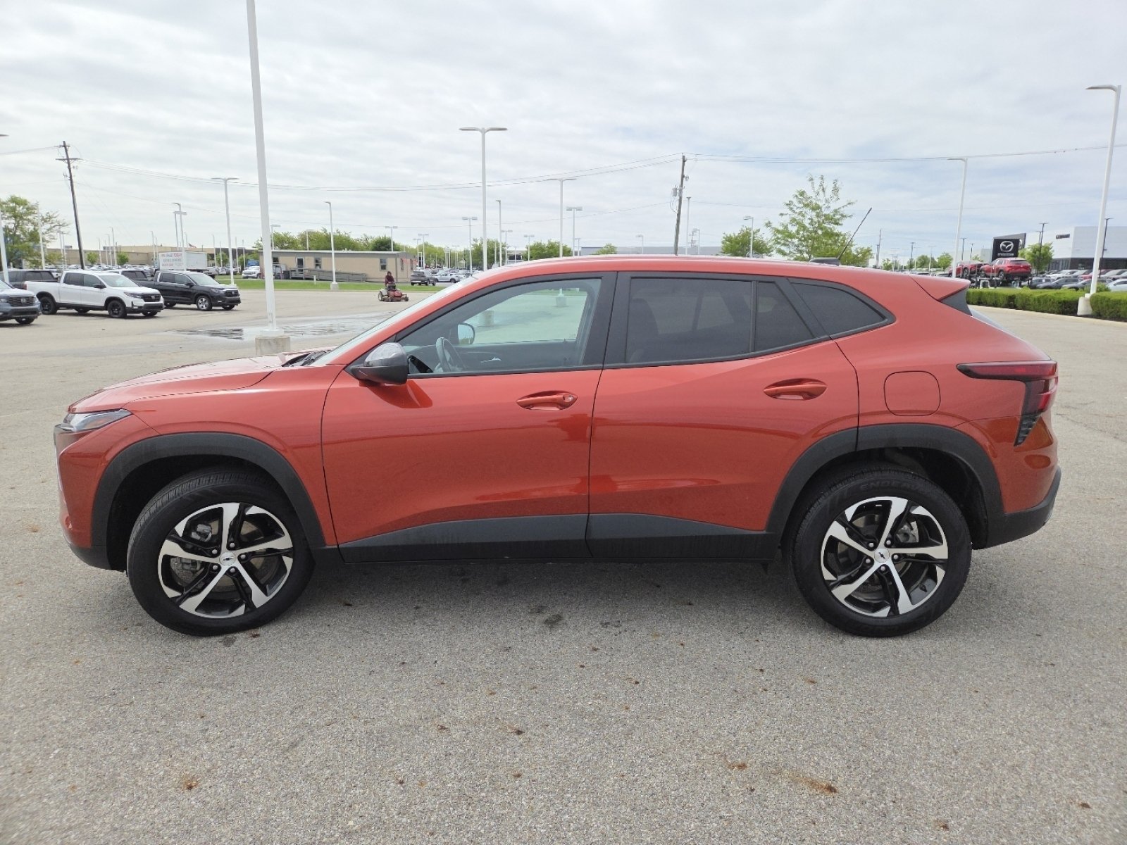 Used 2024 Chevrolet Trax RS w/ Driver Confidence Package FWD image 12