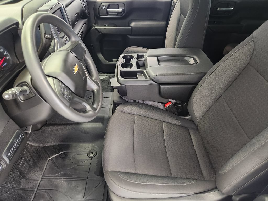 Used 2025 Chevrolet Silverado 2500 Custom w/ Custom Convenience Package AWD/4WD image 13
