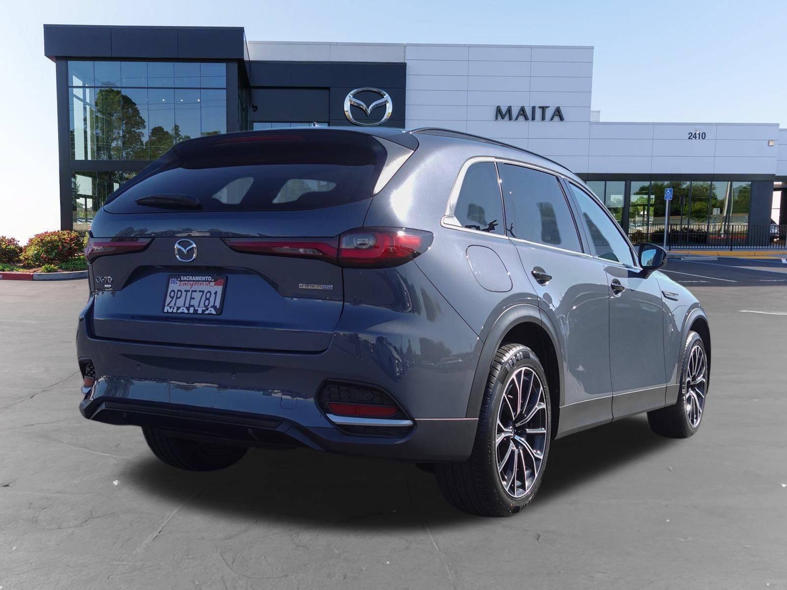Used 2025 MAZDA CX-70 Plug-In Hybrid w/ Premium Pkg AWD/4WD image 4