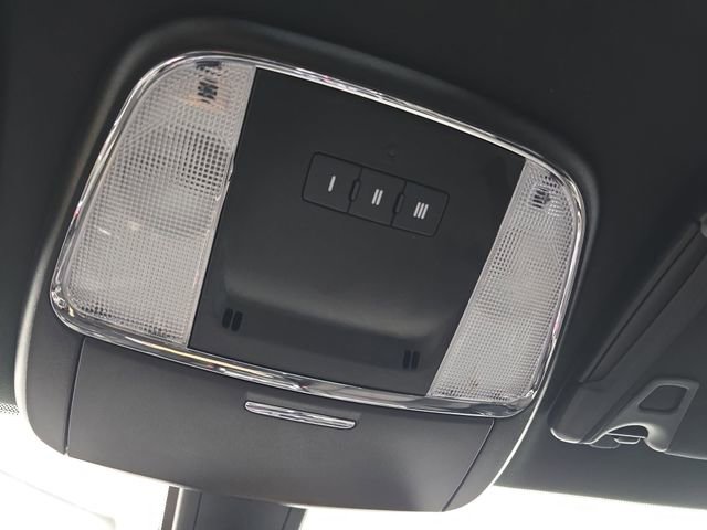 Used 2023 Dodge Charger GT image 37