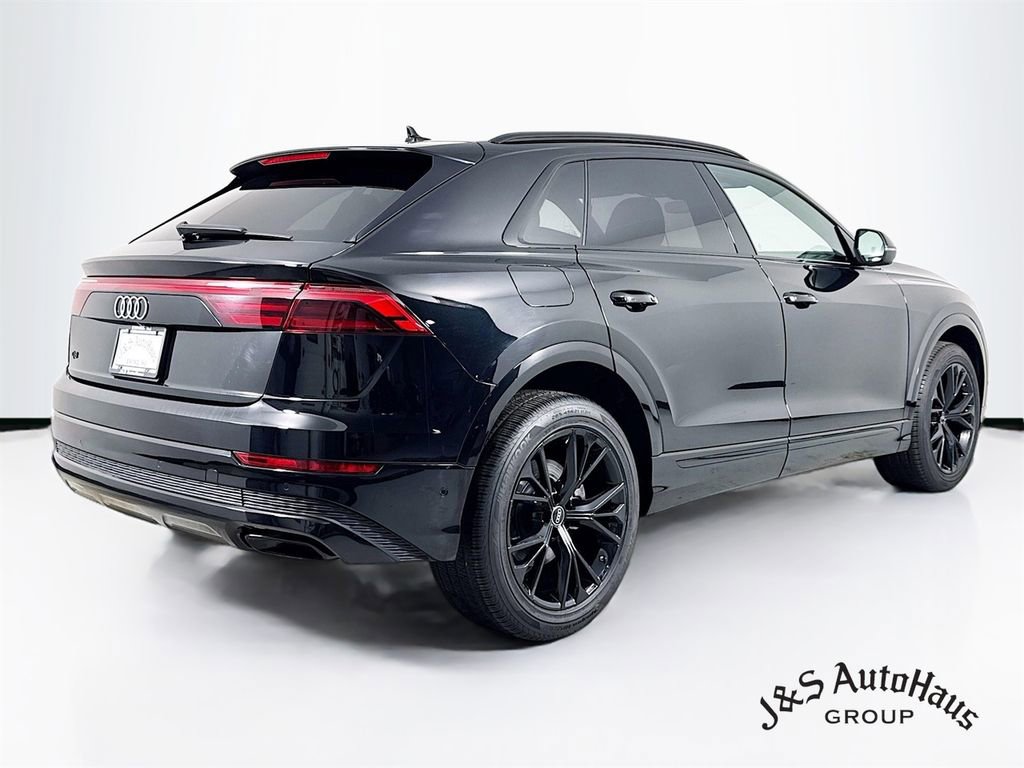 Used 2024 Audi Q8 Premium Plus w/ Premium Plus Package image 7