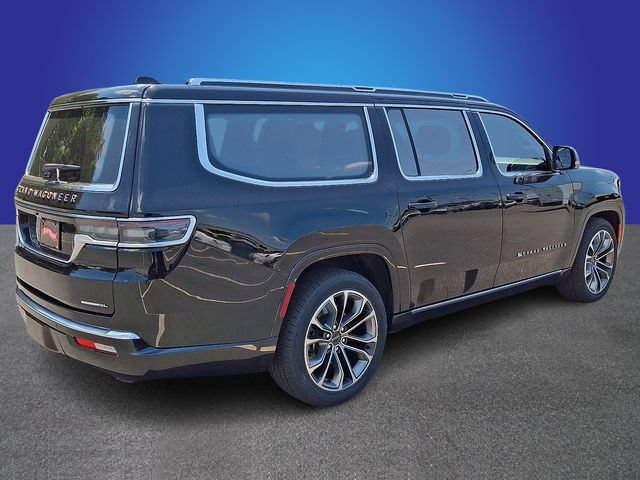Used 2023 Jeep Grand Wagoneer L Series III AWD/4WD image 4