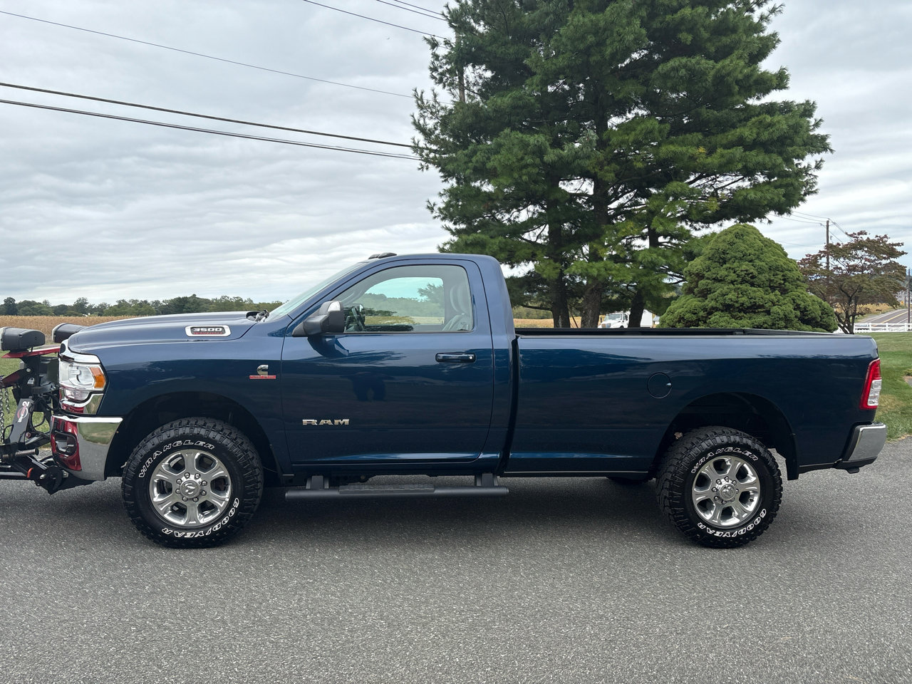 Used 2021 RAM 3500 Big Horn w/ Safety Group B image 2