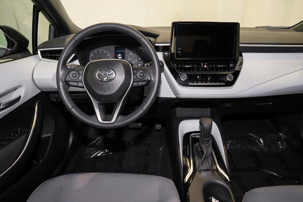 Certified 2024 Toyota Corolla SE FWD image 6