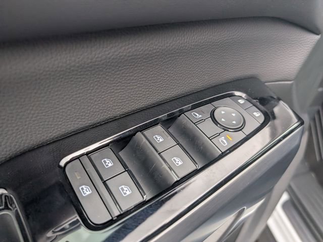 New 2026 Nissan Pathfinder SL image 16