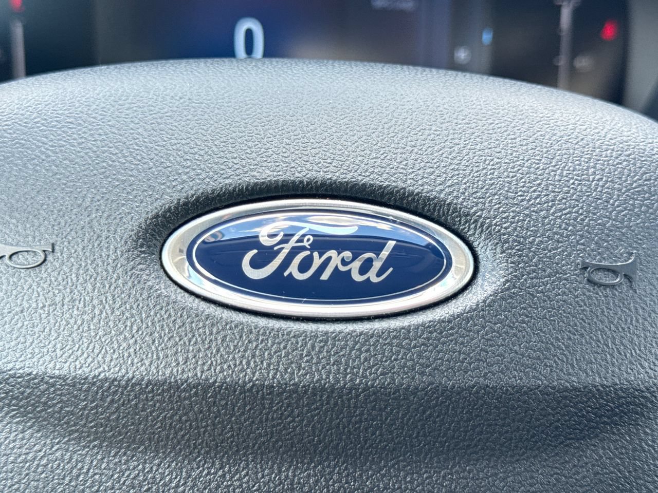 Used 2023 Ford Escape Active w/ Tech Pack #1 AWD/4WD image 30