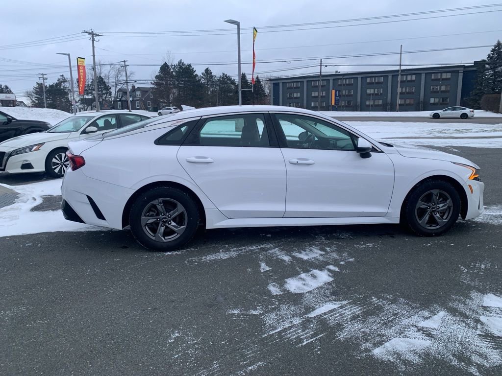Used 2022 Kia K5 LXS image 8