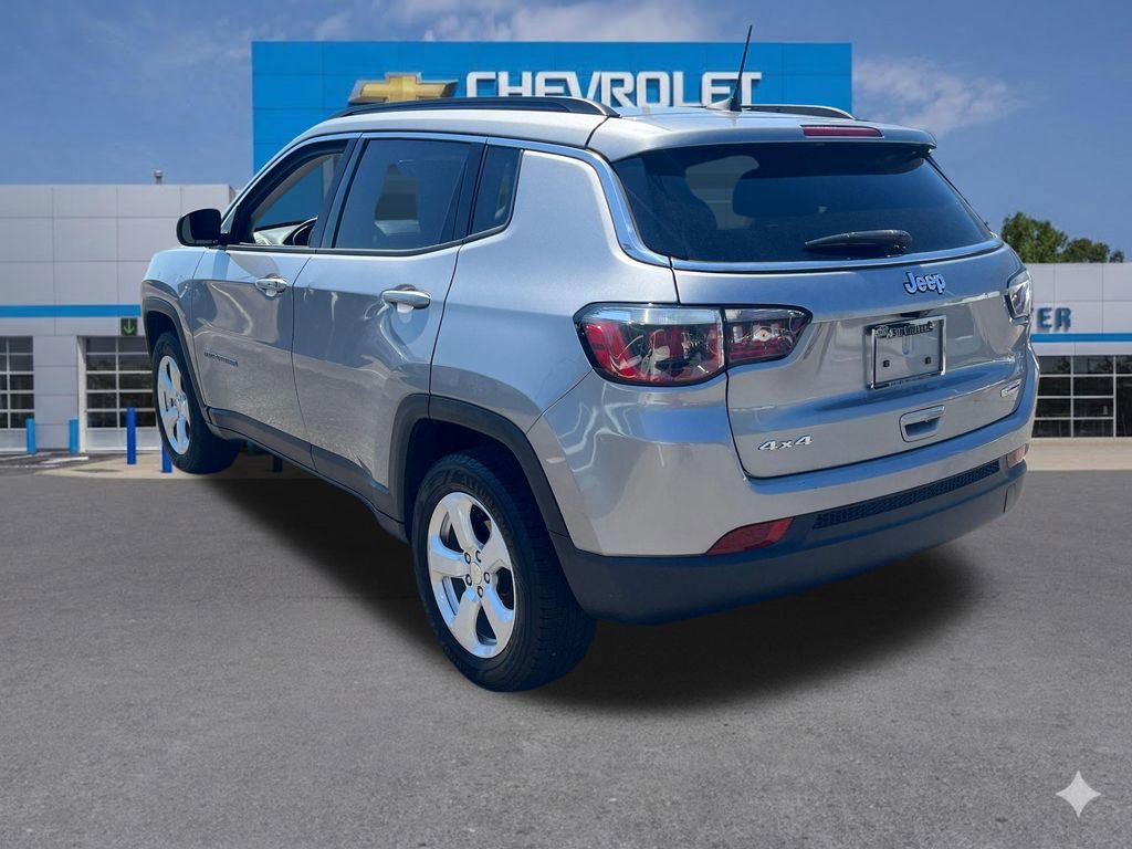 Used 2018 Jeep Compass Latitude w/ Popular Equipment Group AWD/4WD image 8