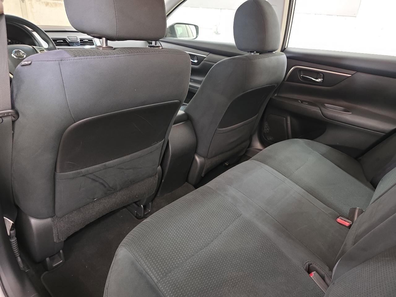 Used 2015 Nissan Altima 2.5 S w/ Power Driver Seat Package FWD image 29