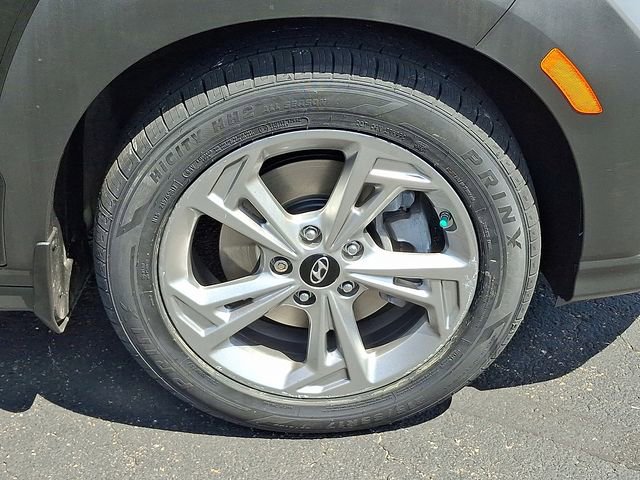 Used 2022 Hyundai Kona SEL image 8