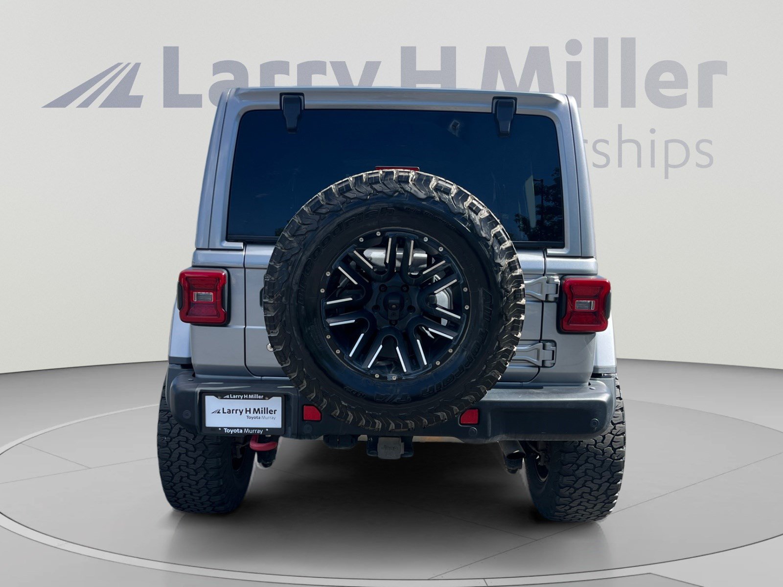 Used 2018 Jeep Wrangler Unlimited Rubicon AWD/4WD image 4