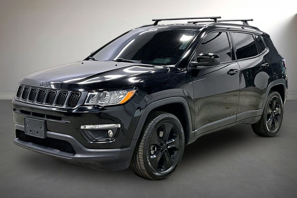 Used 2020 Jeep Compass Latitude image 3