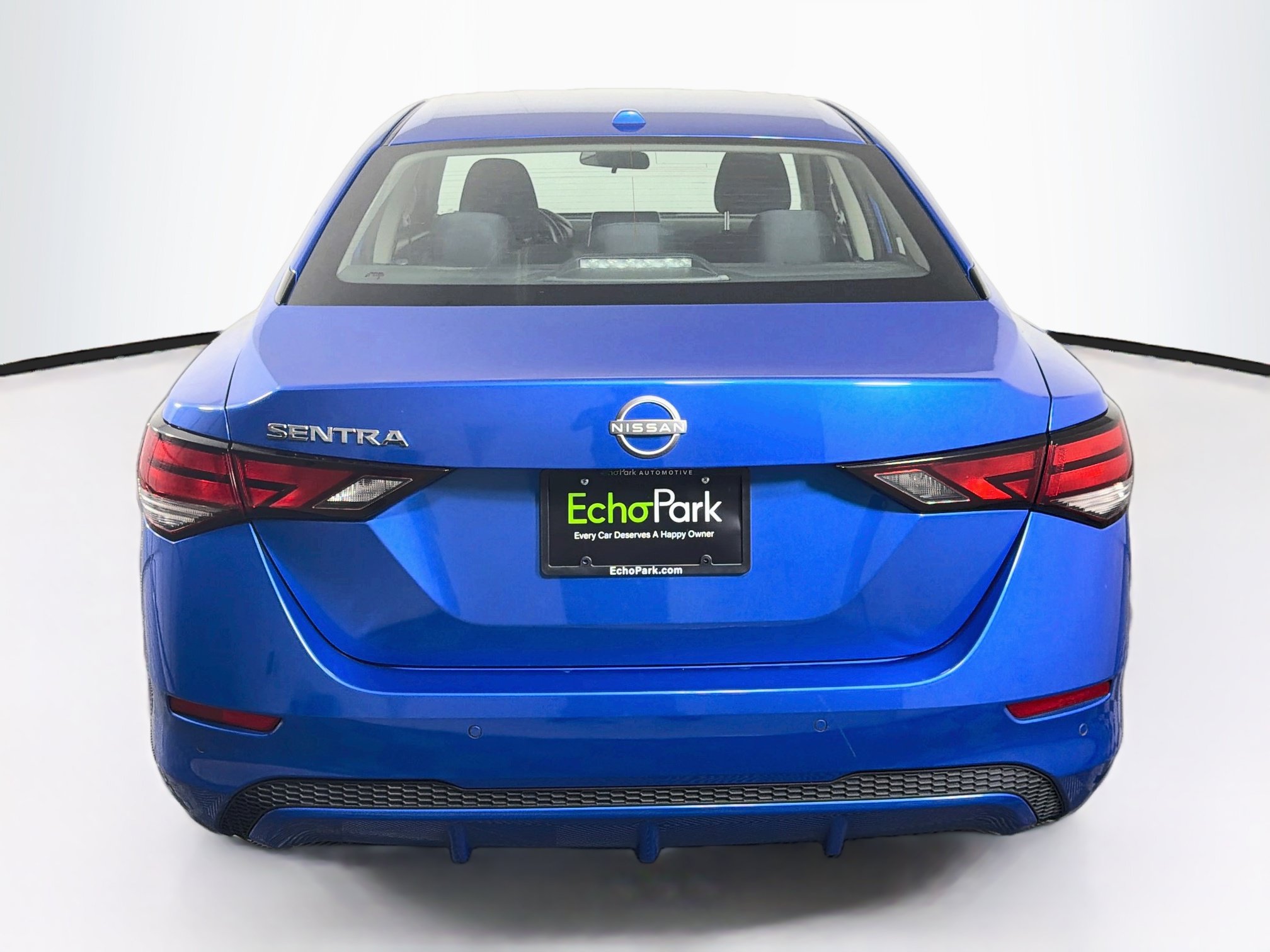 Used 2025 Nissan Sentra SV FWD image 7