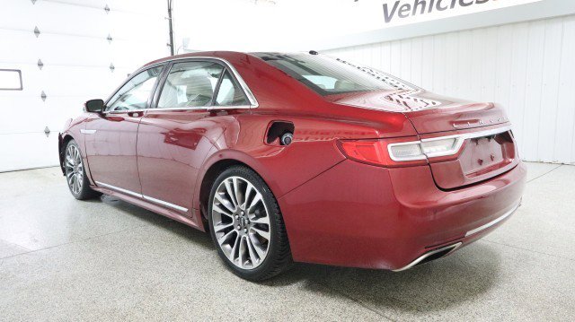 Used 2017 Lincoln Continental Reserve w/ Climate Package image 3