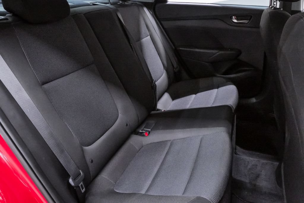 Certified 2022 Hyundai Accent SE FWD image 11