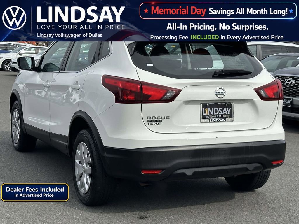 Used 2018 Nissan Rogue Sport S FWD image 5