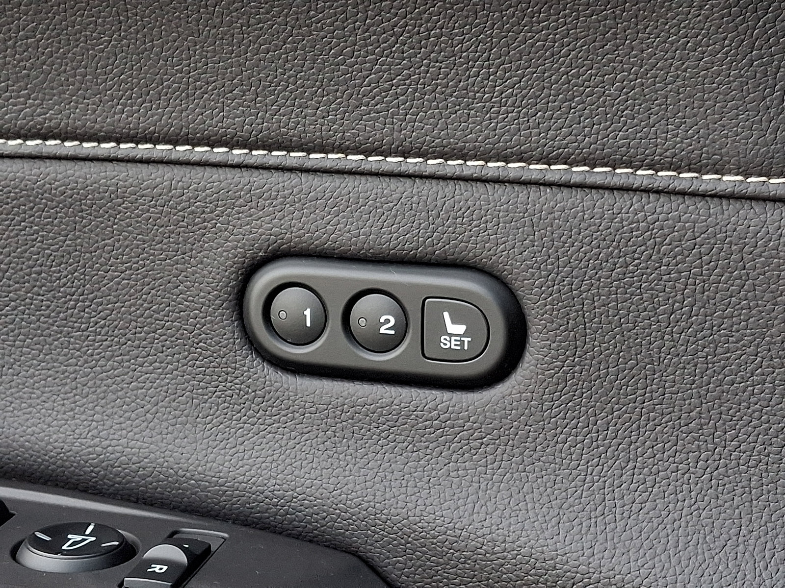 Certified 2020 Acura ILX w/ Technology Package FWD image 26