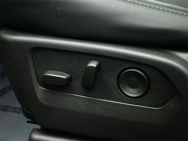 Used 2024 Chevrolet Silverado 2500 ZR2 w/ Technology Package image 18