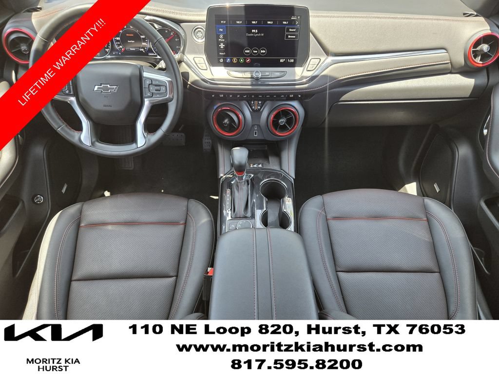 Used 2025 Chevrolet Blazer RS FWD image 5