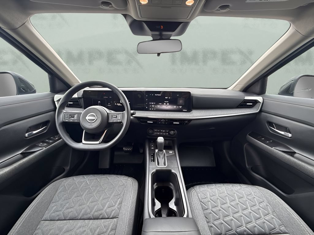Used 2026 Nissan Kicks SV w/ SV Premium Package FWD image 12