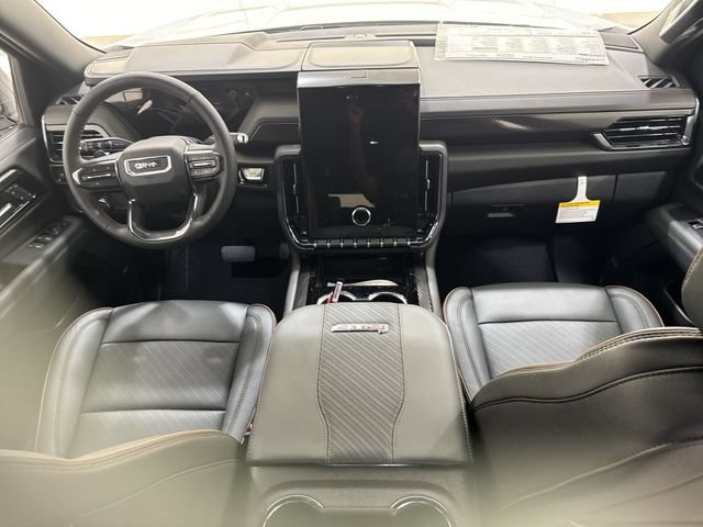 New 2026 GMC Yukon XL AT4 w/ LPO, Floor Liner Package AWD/4WD image 20