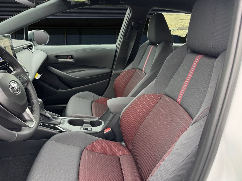 New 2026 Toyota Corolla SE FWD image 2