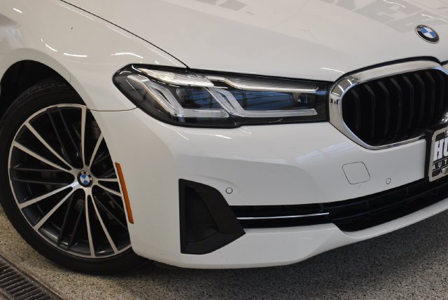 Used 2023 BMW 530i xDrive w/ Premium Package AWD/4WD image 31