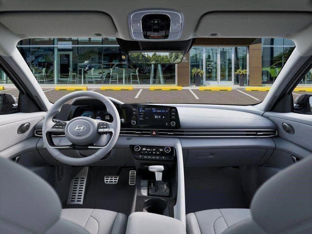 New 2026 Hyundai Elantra SEL Sport image 11