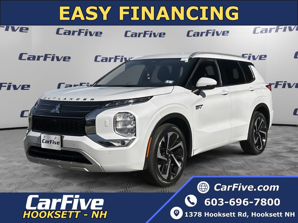 Used 2023 Mitsubishi Outlander SEL image 1