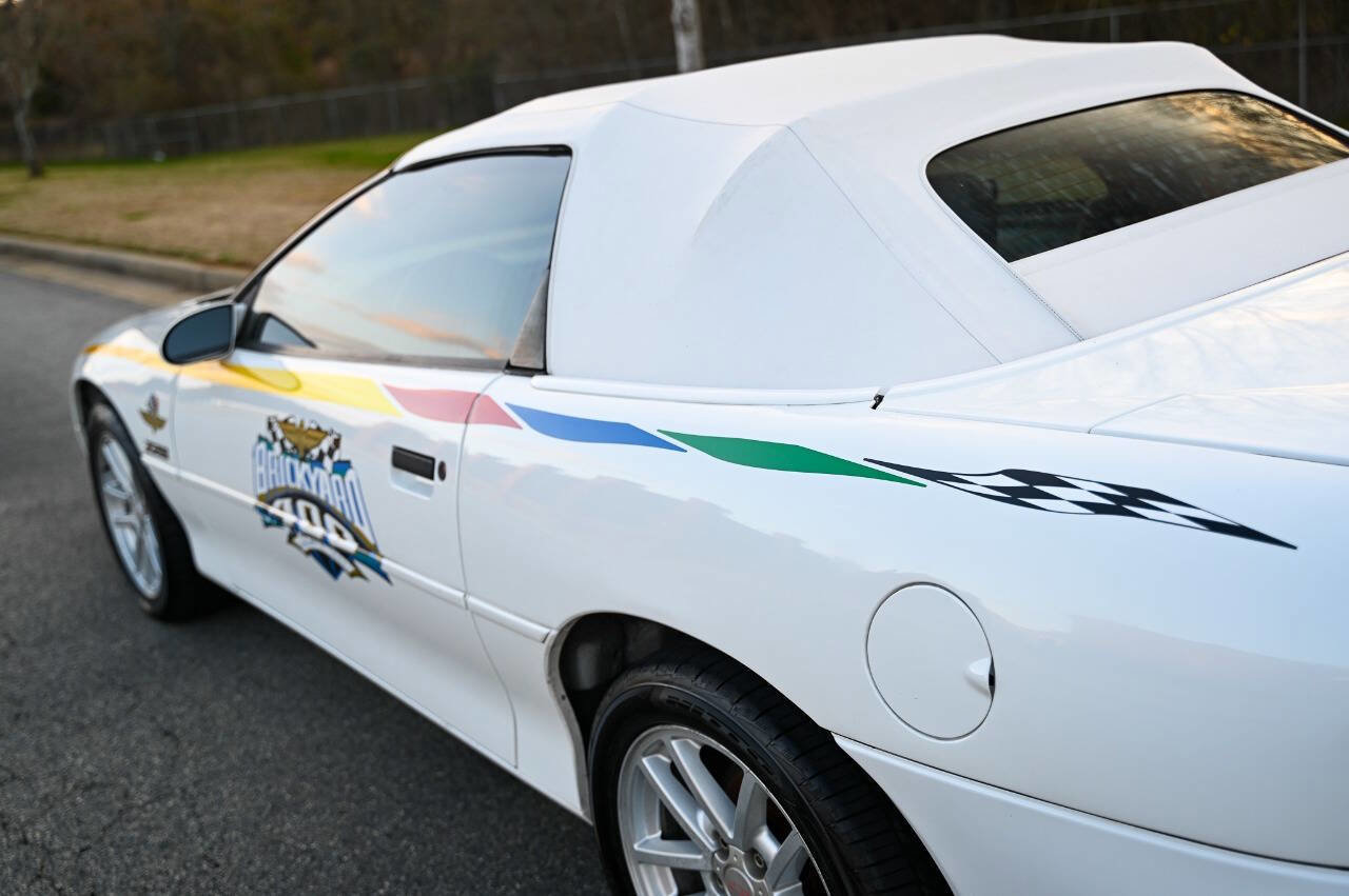 Used 1997 Chevrolet Camaro Z28 image 42