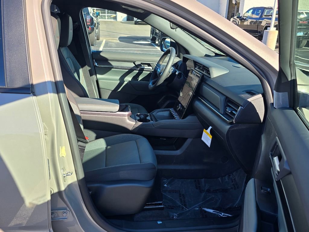 New 2026 GMC Terrain AT4 AWD/4WD image 34