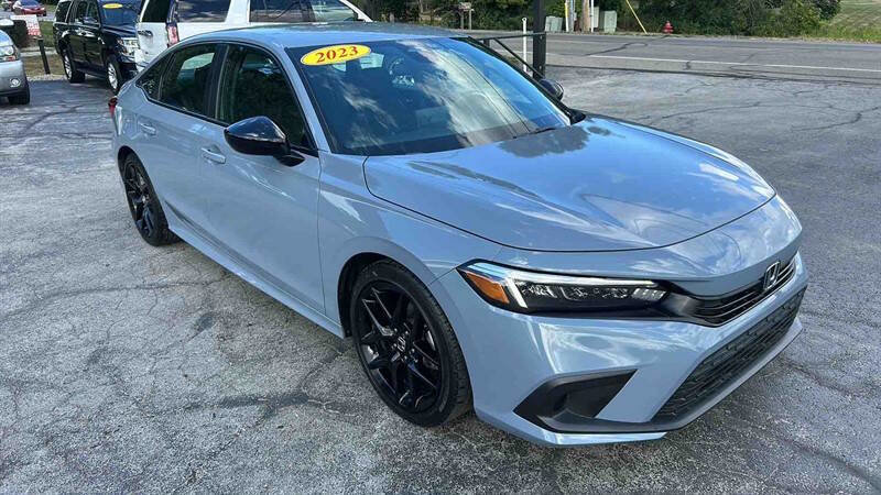Used 2023 Honda Civic Sport image 3