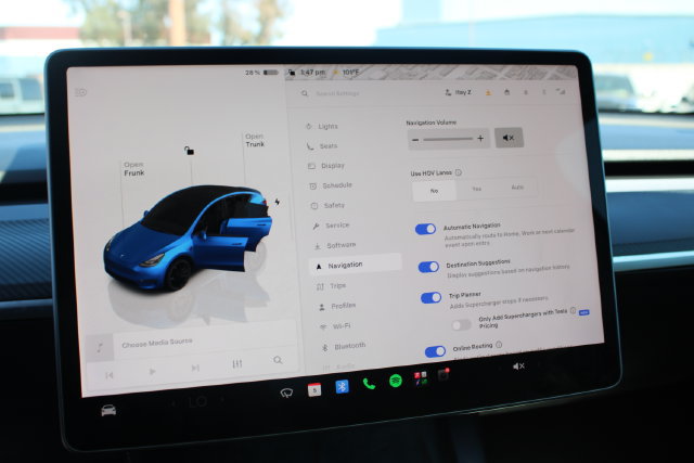 Used 2022 Tesla Model Y Performance AWD/4WD image 24