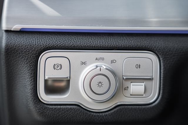 Used 2024 Mercedes-Benz GLE 450e 4MATIC image 43