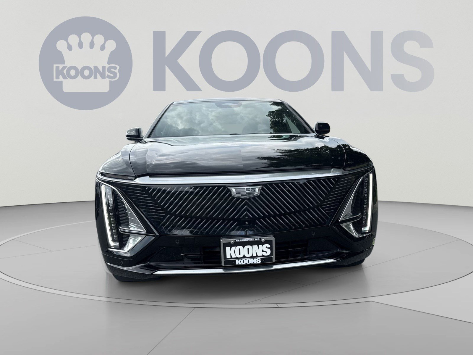Used 2024 Cadillac Lyriq Luxury w/ LPO, Floor Liner Package AWD/4WD image 11