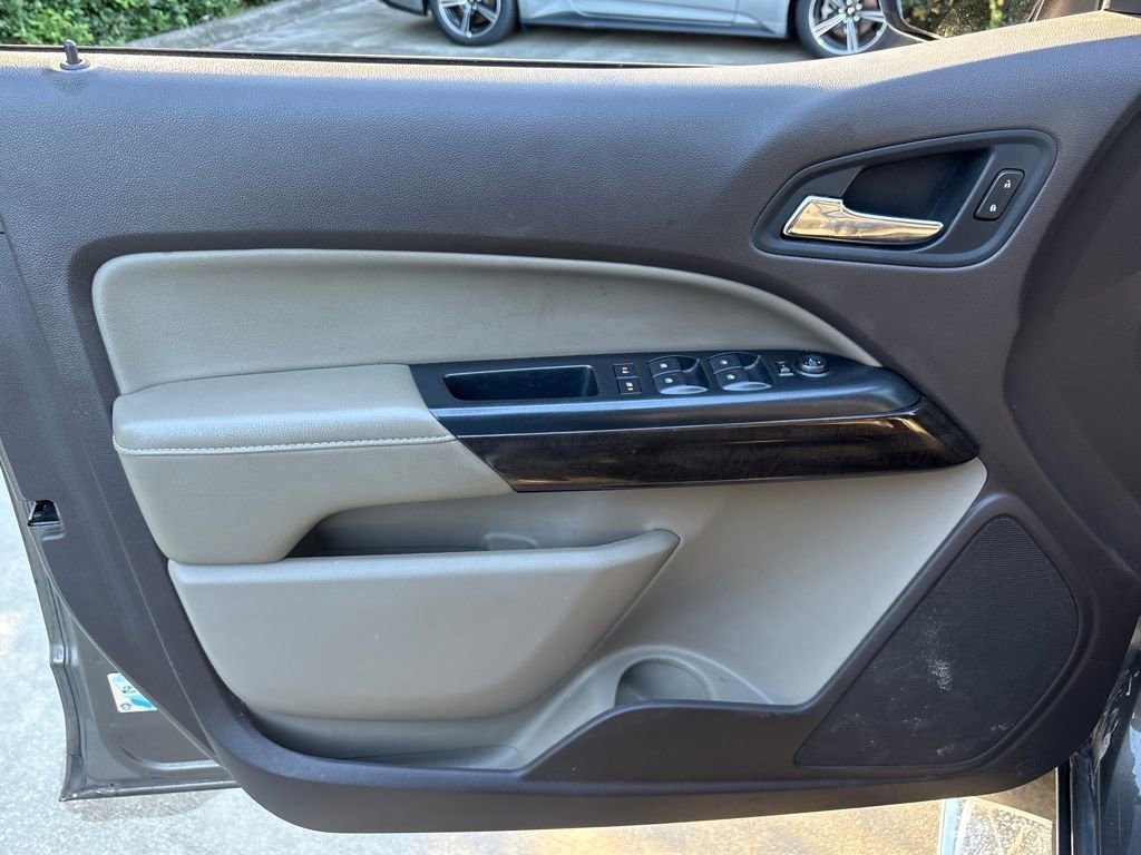 Used 2015 GMC Canyon SLT w/ LPO, Gearon Divider Package image 17