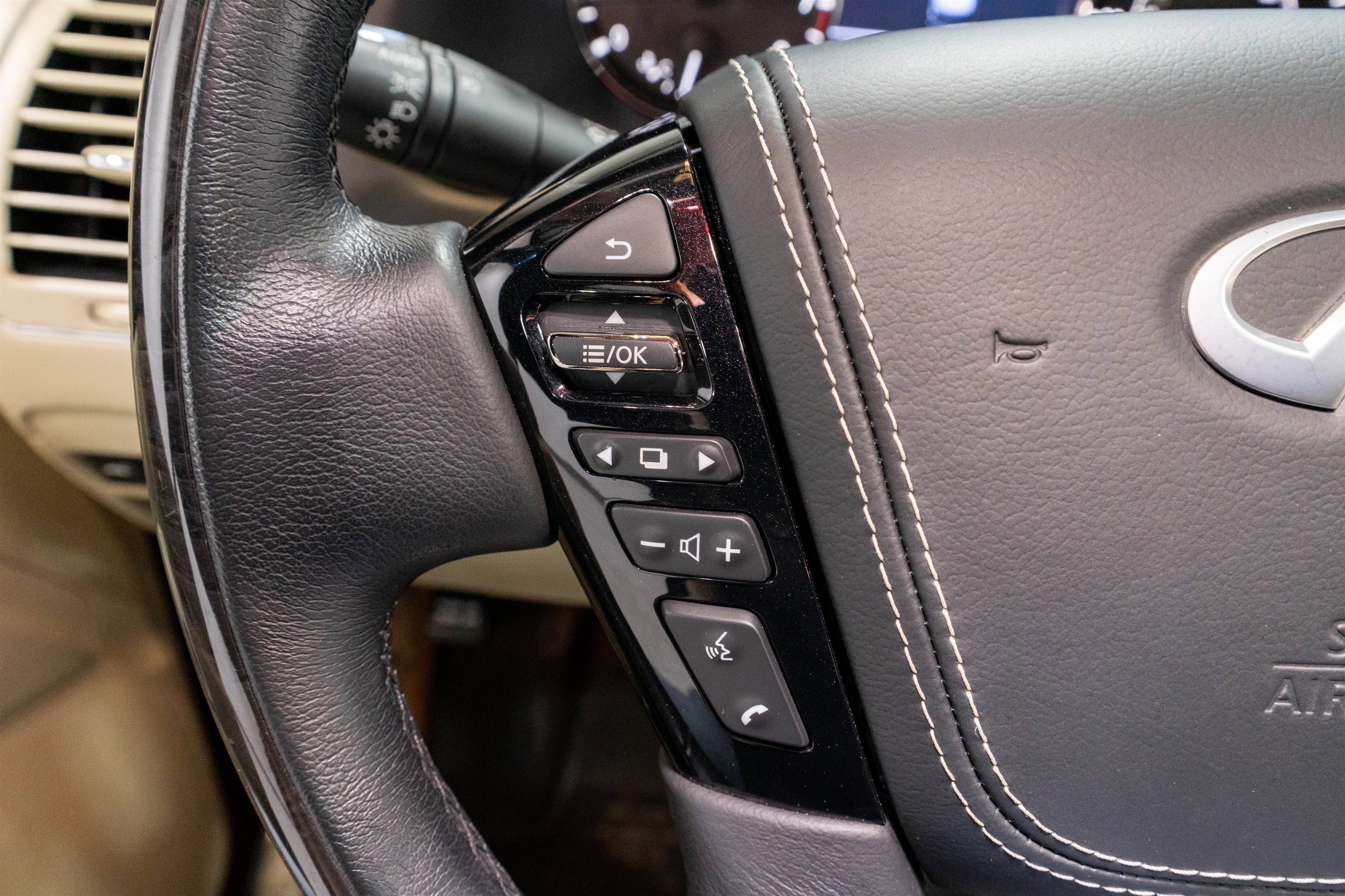 Used 2020 INFINITI QX80 Luxe w/ Proactive Package image 28