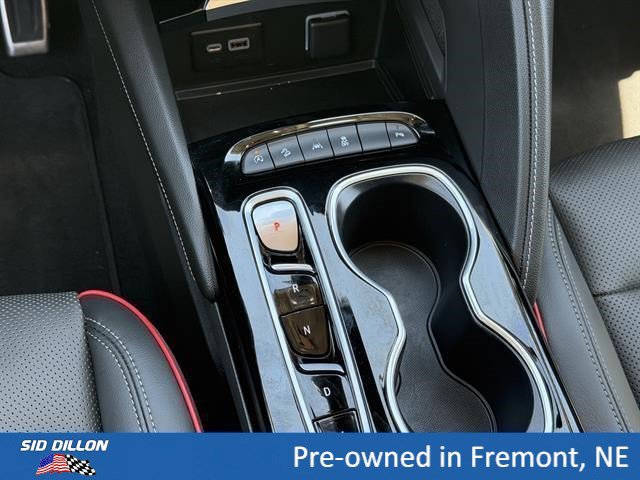 Used 2023 Buick Envision Essence w/ Sport Touring Package AWD/4WD image 11