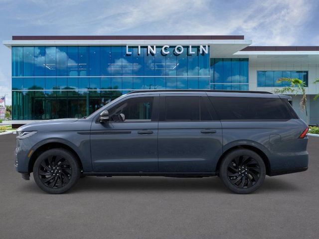 New 2025 Lincoln Navigator L Reserve w/ Jet Appearance Package image 3
