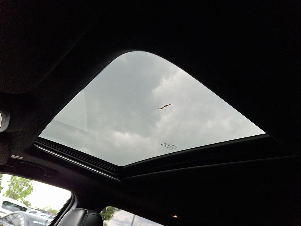 Certified 2021 Jeep Grand Cherokee Limited image 12