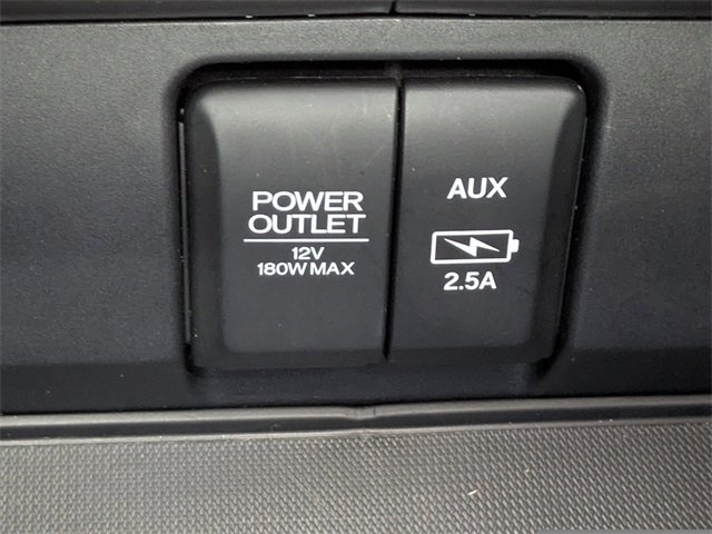 Used 2019 Honda Pilot Touring image 27