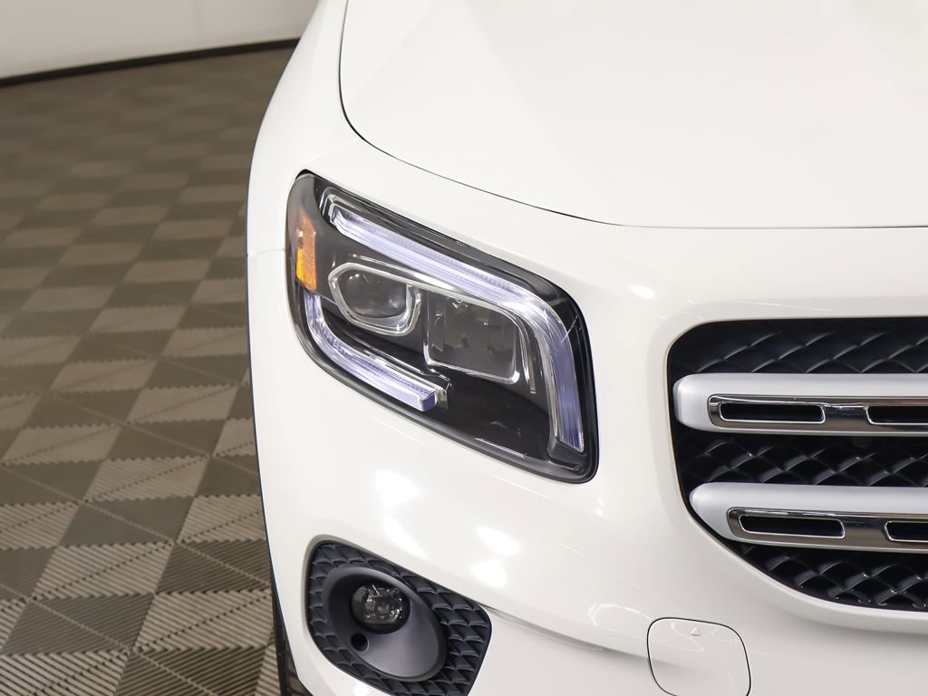 Used 2022 Mercedes-Benz GLB 250 4MATIC image 14