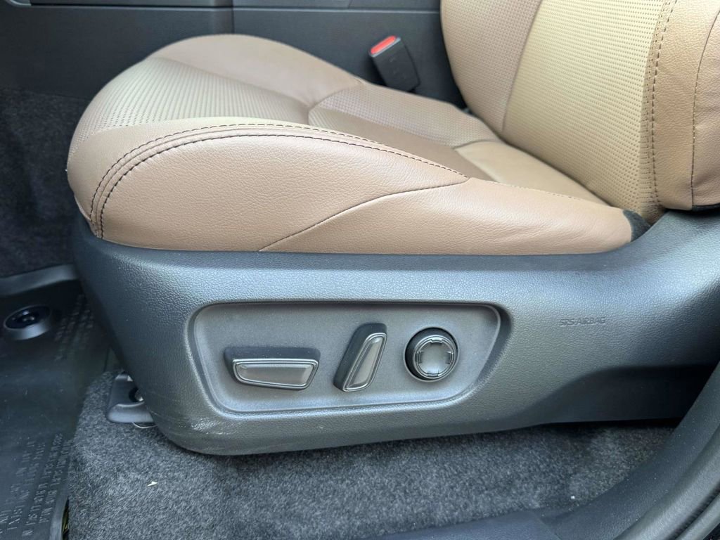 Used 2025 Toyota 4Runner Limited image 20