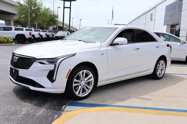Used 2023 Cadillac CT4 Luxury w/ Sun And Sound Package image 3