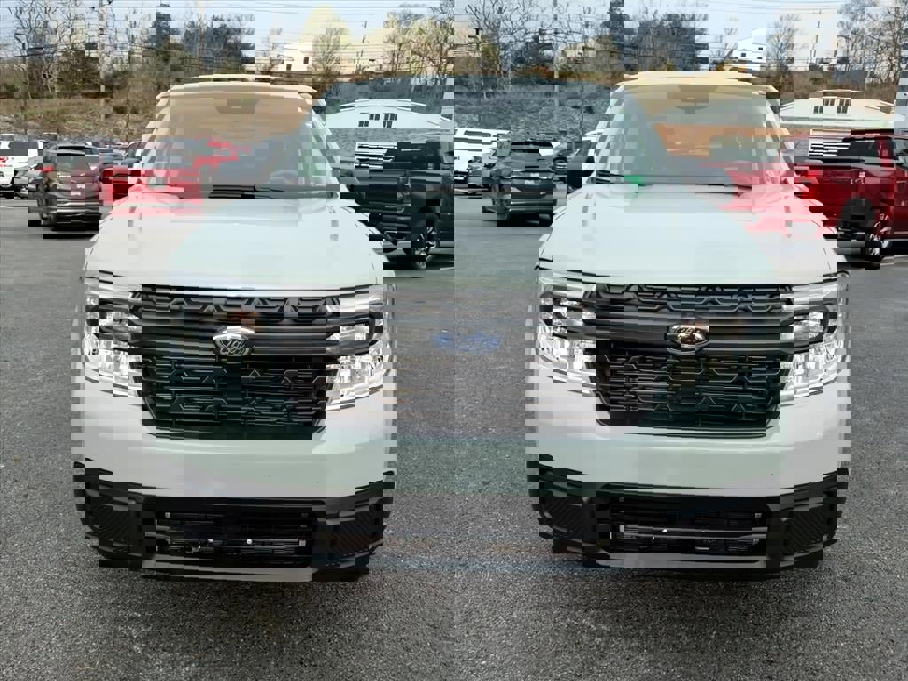 Used 2024 Ford Maverick XL image 11