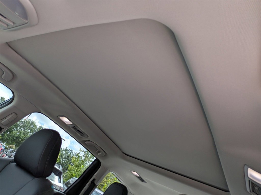 New 2025 Subaru Ascent Limited w/ Popular Package #1 image 18