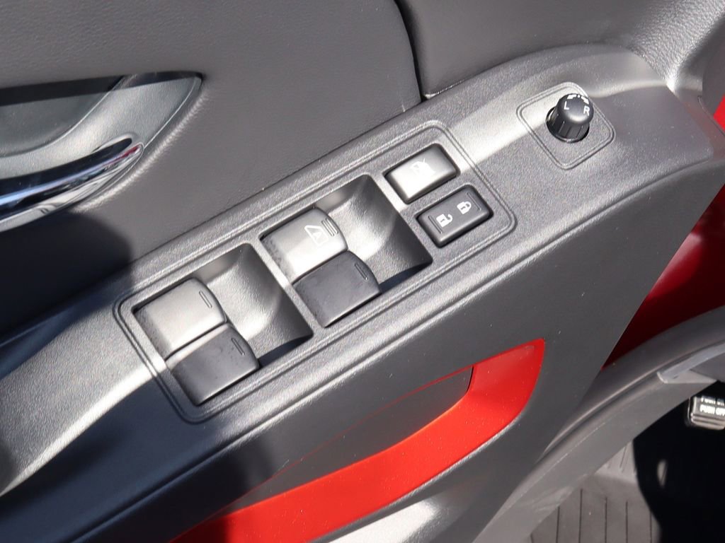 New 2025 Nissan Frontier PRO-4X w/ Pro Convenience Package image 17