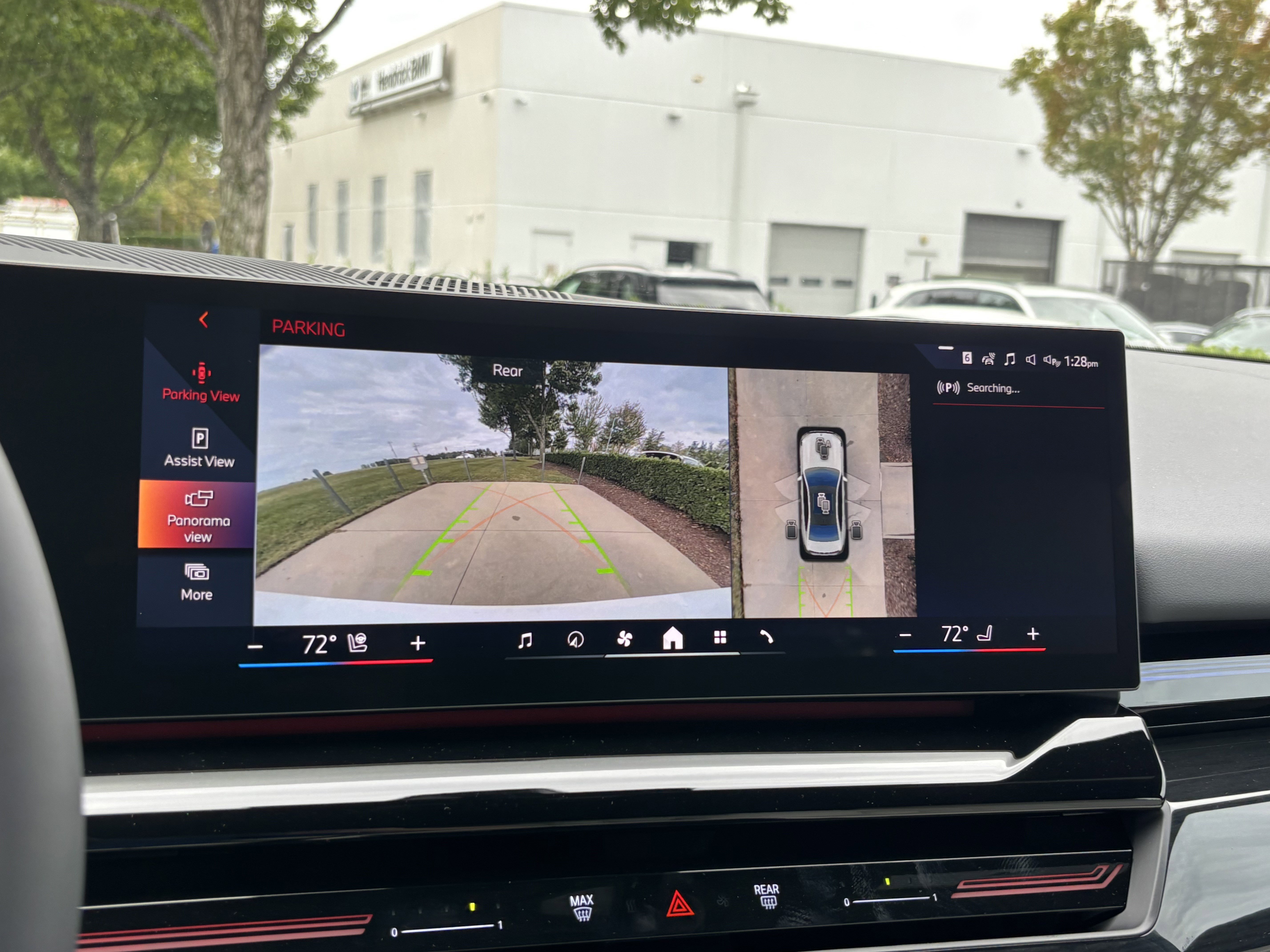 Used 2026 BMW 530i w/ M Sport Package image 26